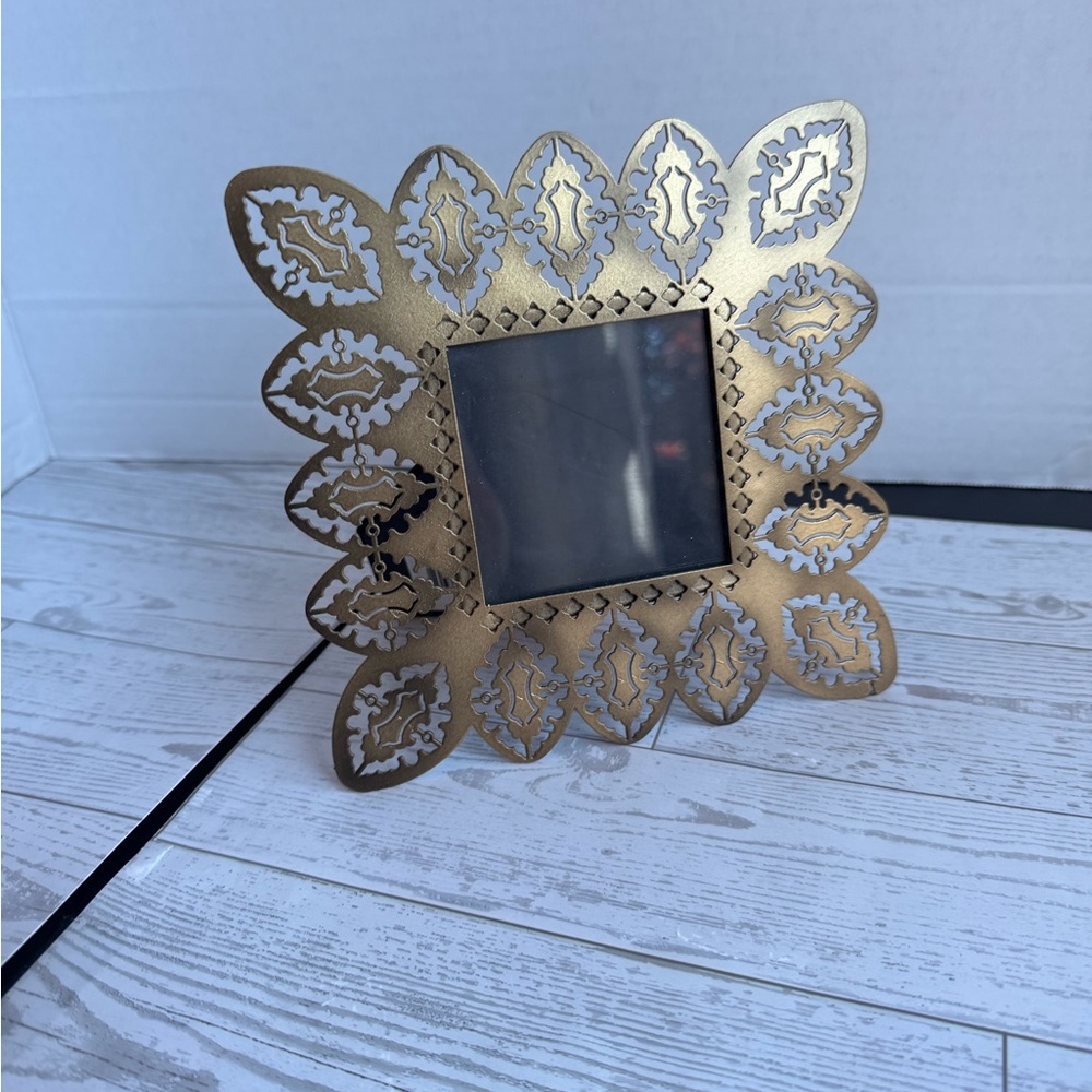 Gold Decorative Metal Picture Frame - Ornate Filigree Design